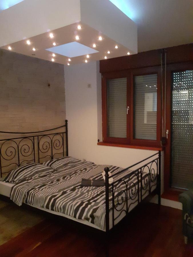 Apartman Bella 2 Belgrád Kültér fotó